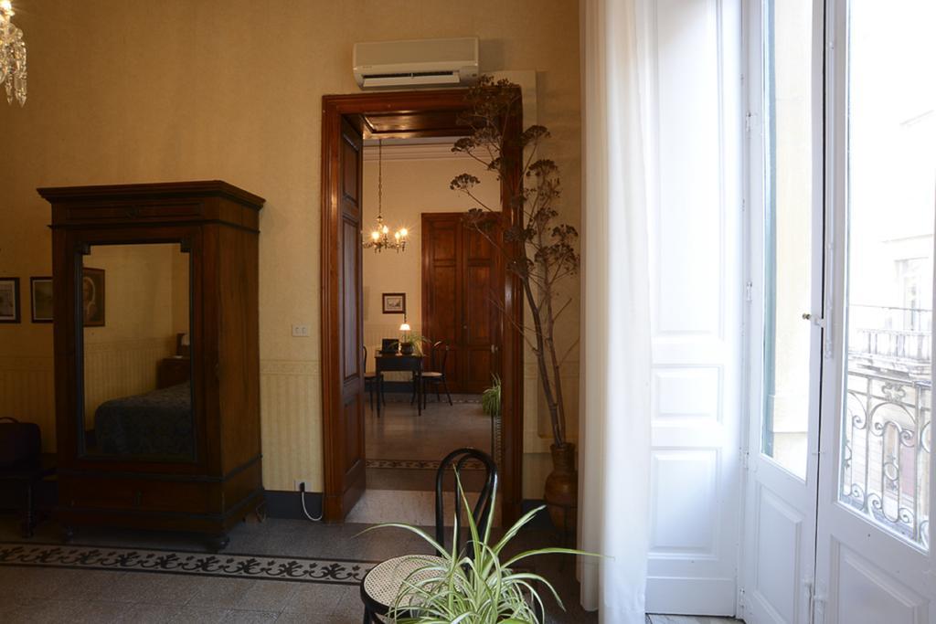 Suites In Sicily 아치레알레 외부 사진